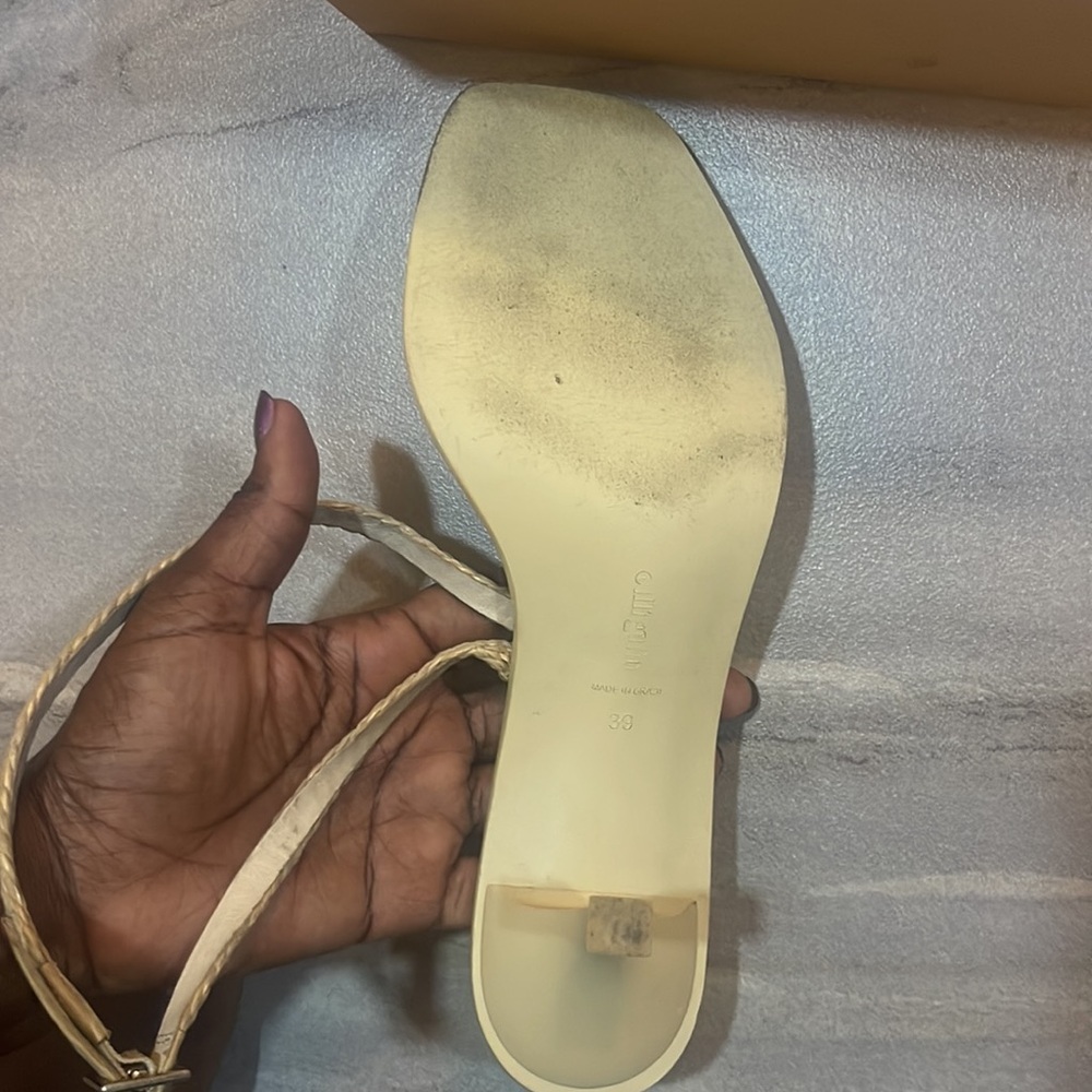 Cult Gaia Banu Sandal. Cream size 39 - Picture 4 of 4